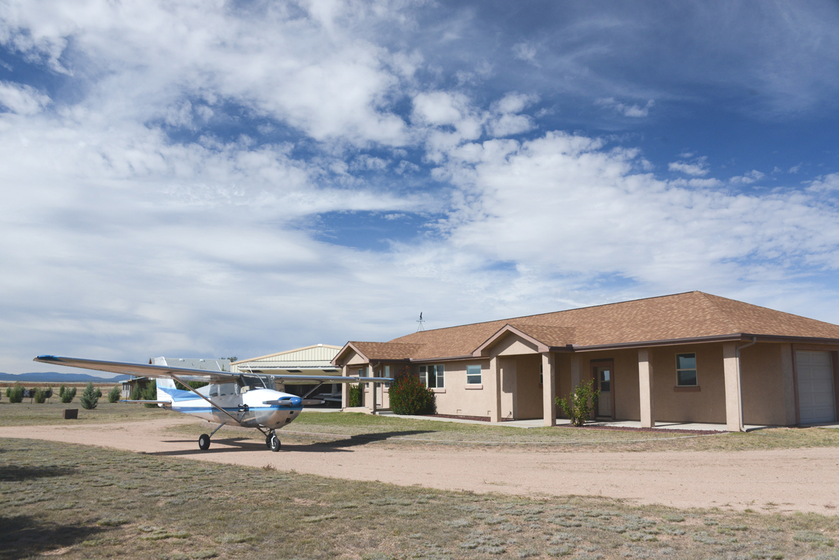 Arizona Airport Homes with Hangars For Sale