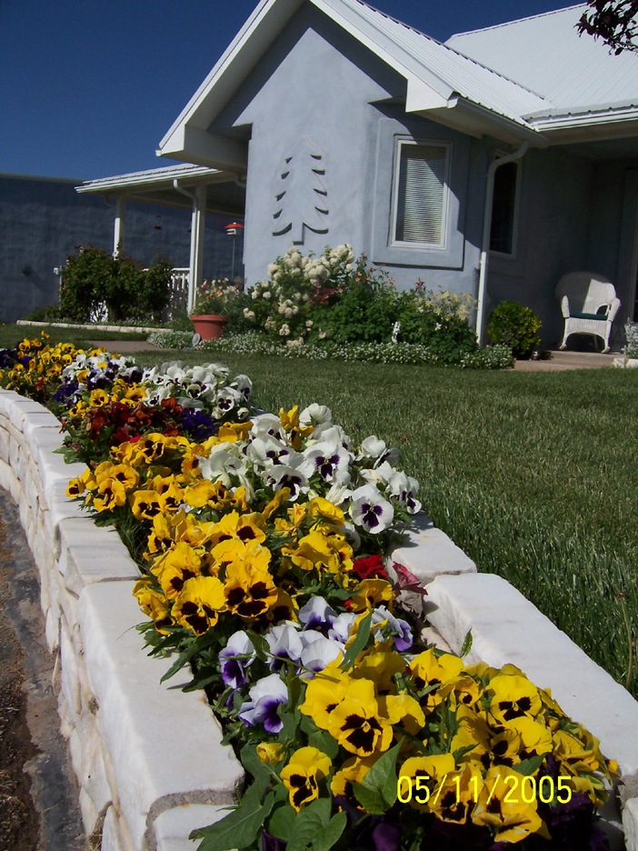 MidValley Airpark home with hangar for sale, Los Lunas, Albuquerque