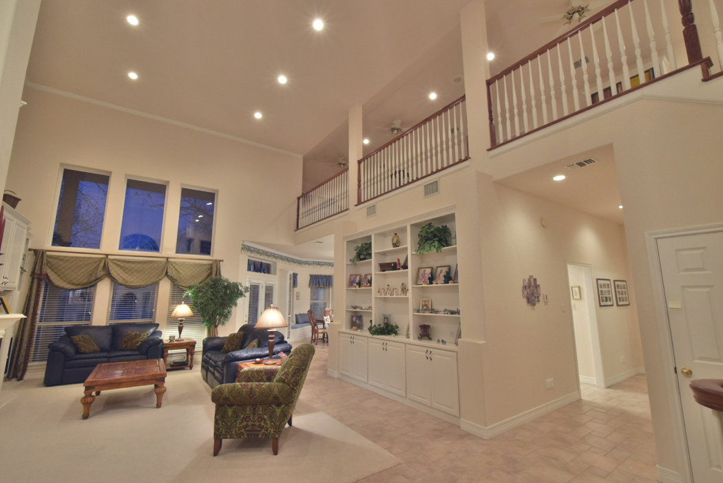 Pecan Plantation Homes For Sale homes with Hangar For Sale D/FW area, Texas