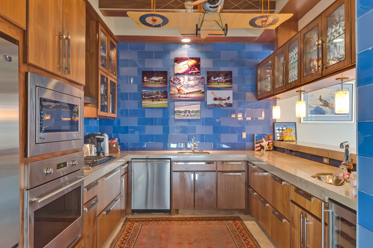 Ellington Airport KEFD Hangar For Sale, Houston Texas Airport