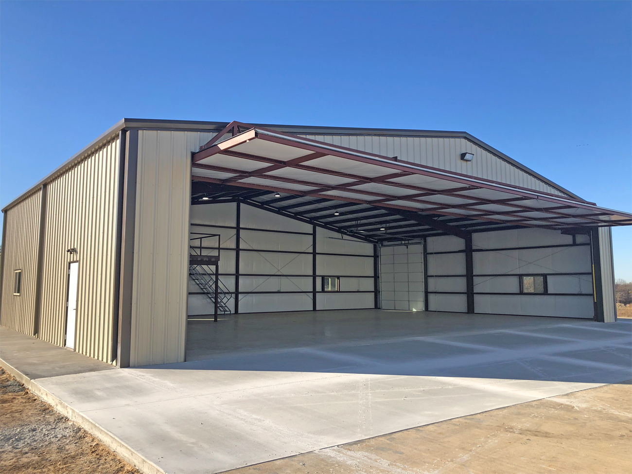 Texas Airports, Hangars and Lots for Sale, Hangars and Properties in