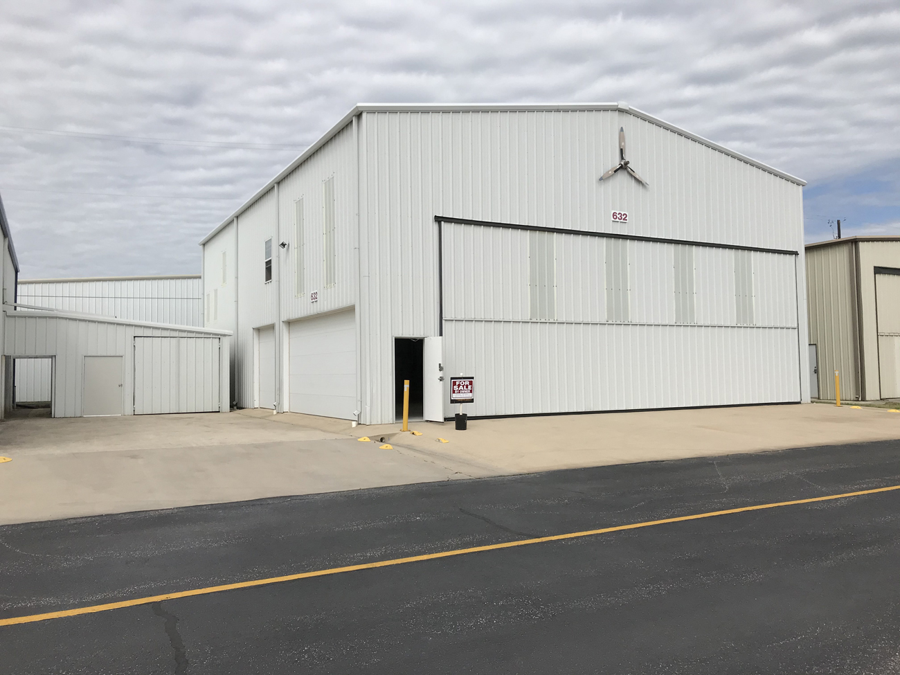 Hangars Homes For Sale Hicks Field, Ft Worth (T67), Texas