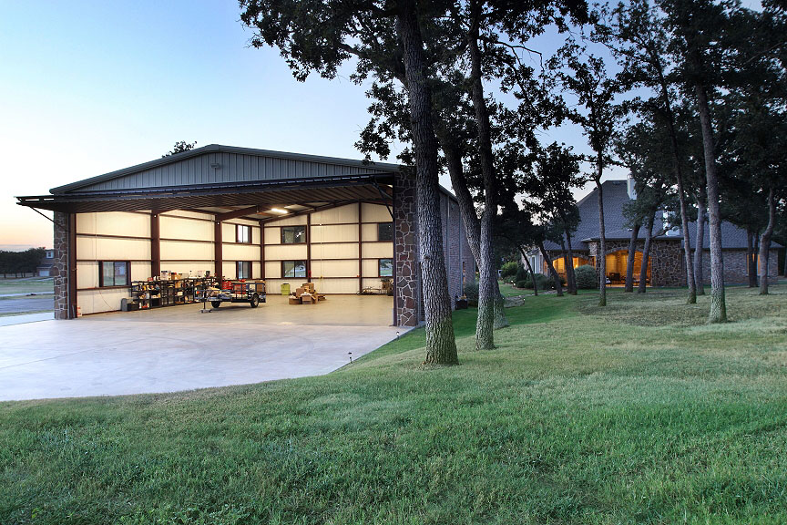 Homes with Hangars and Hangar Homes for Hidden Valley Airpark (5TX0